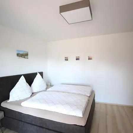 Apartment Huus Seerose Krummhoern